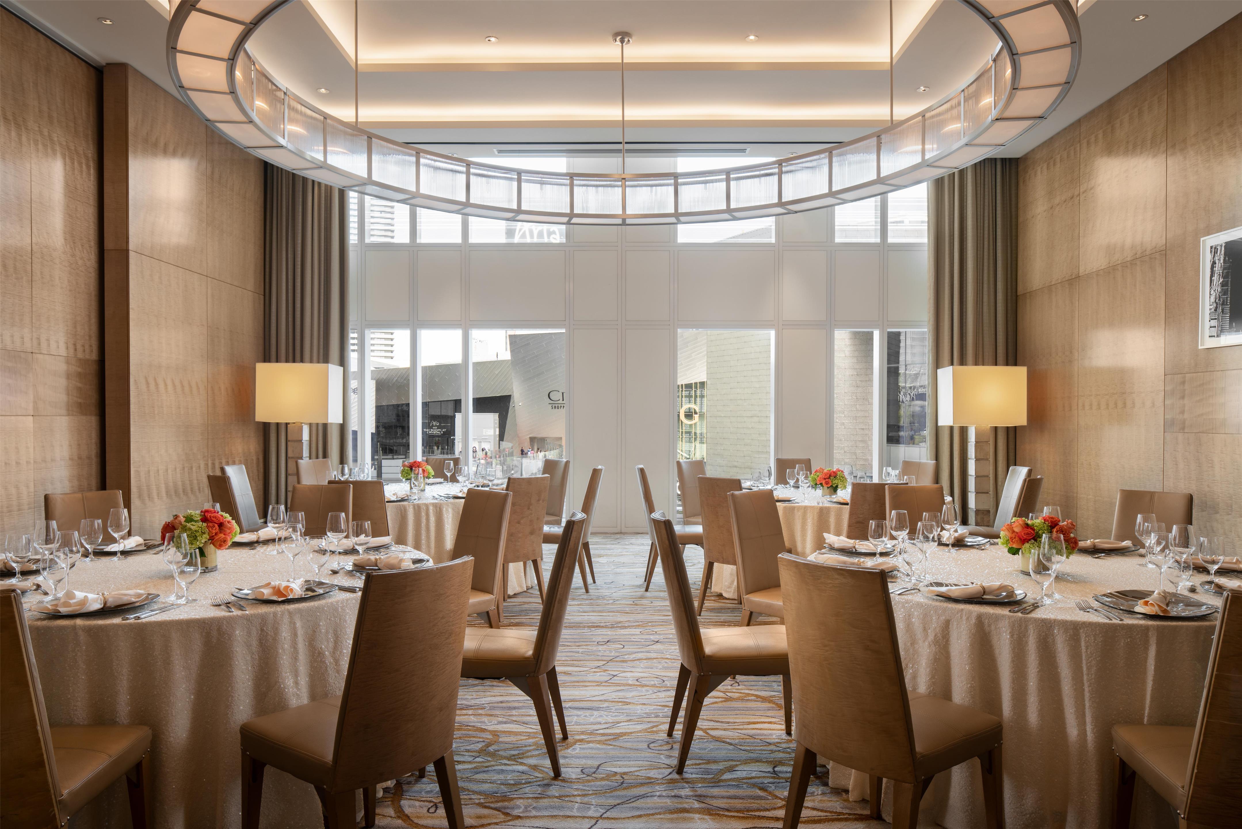 Restaurant | Waldorf Astoria Las Vegas