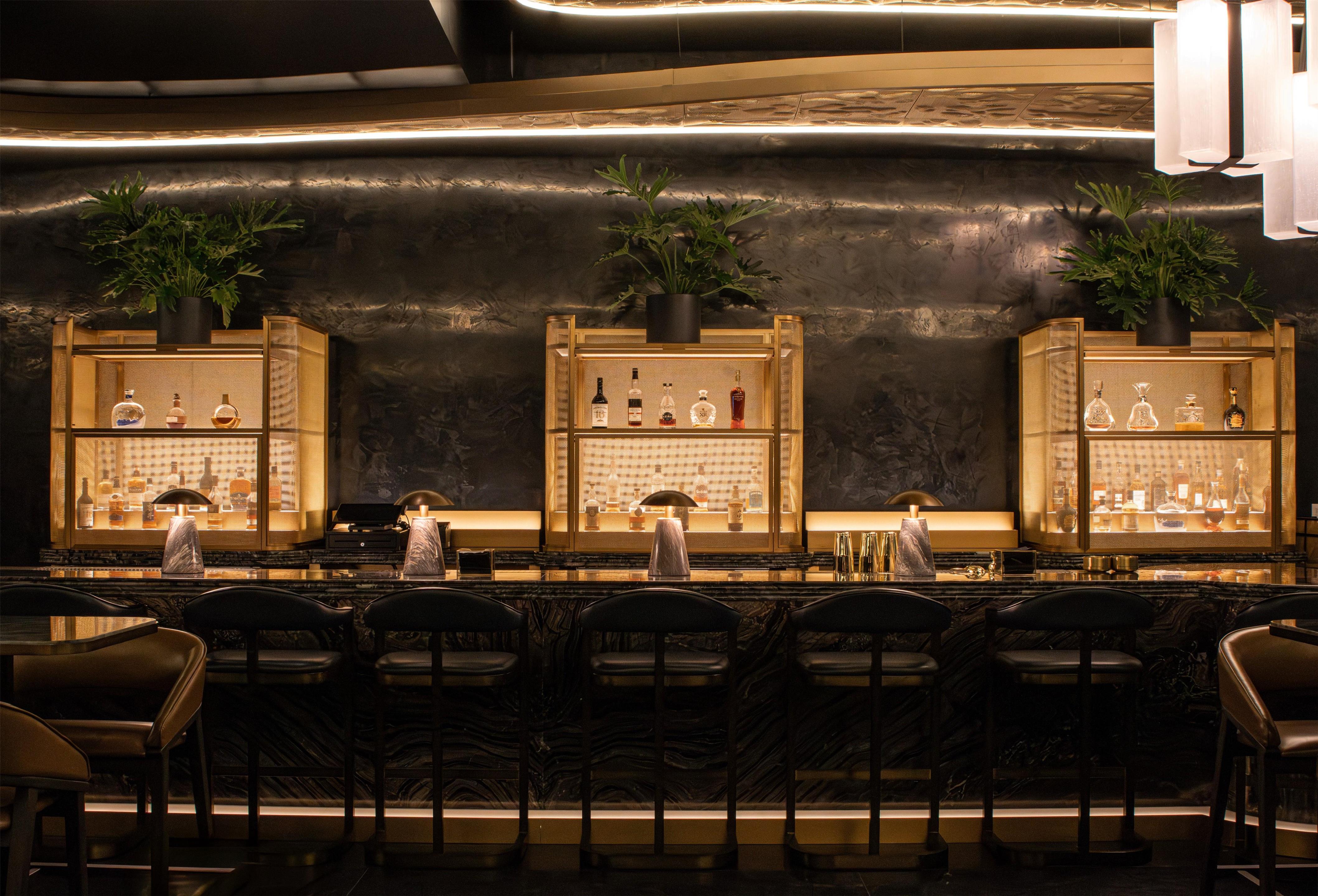 Restaurant | Waldorf Astoria Las Vegas