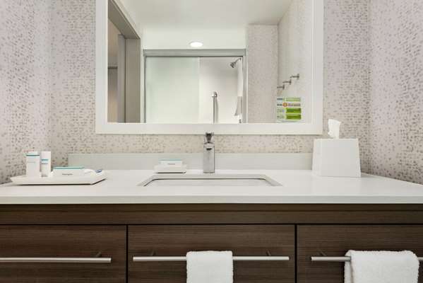  - Home2 Suites by Hilton Brooklyn Park