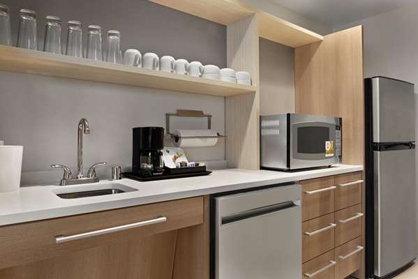  - Home2 Suites by Hilton Brooklyn Park