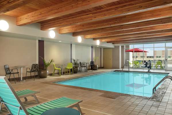 Pool - Home2 Suites by Hilton Brooklyn Park
