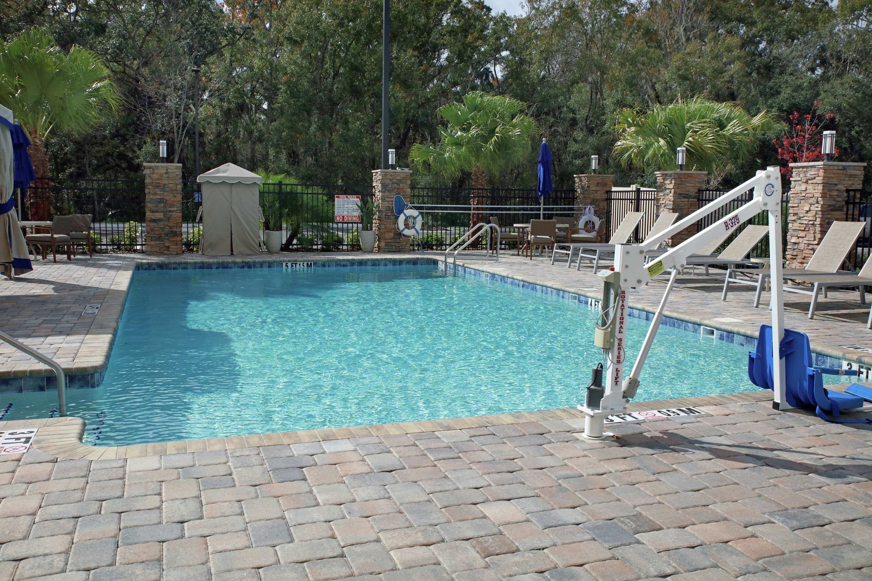 Pool | Hilton Garden Inn Tampa - Wesley Chapel
