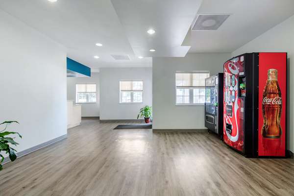  - Suburban Extended Stay Hotel Homewood - I-65, Exit 255