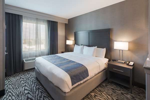  - Comfort Suites Kennewick