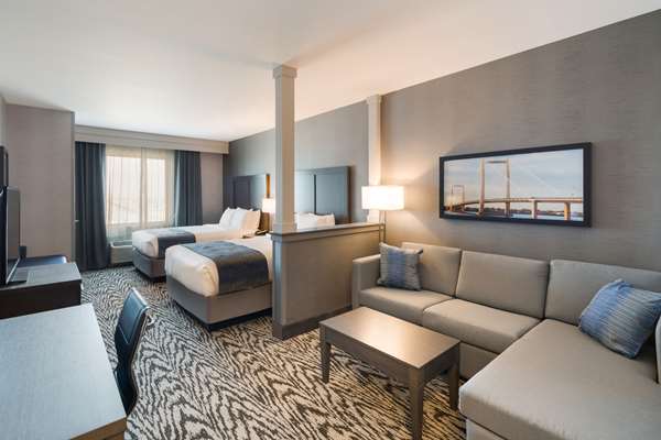  - Comfort Suites Kennewick