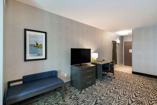  - Comfort Suites Kennewick