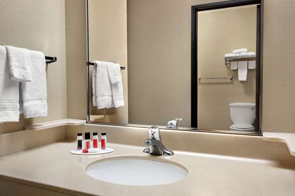  - Baymont Inn & Suites Sioux Falls - I-29, Exit 81