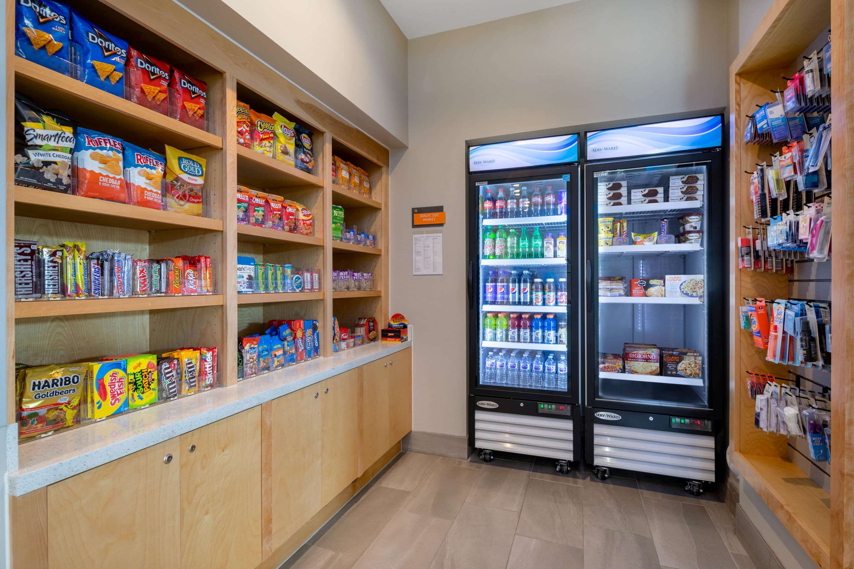 Property amenity | La Quinta Inn & Suites by Wyndham Greensboro Arpt High Point