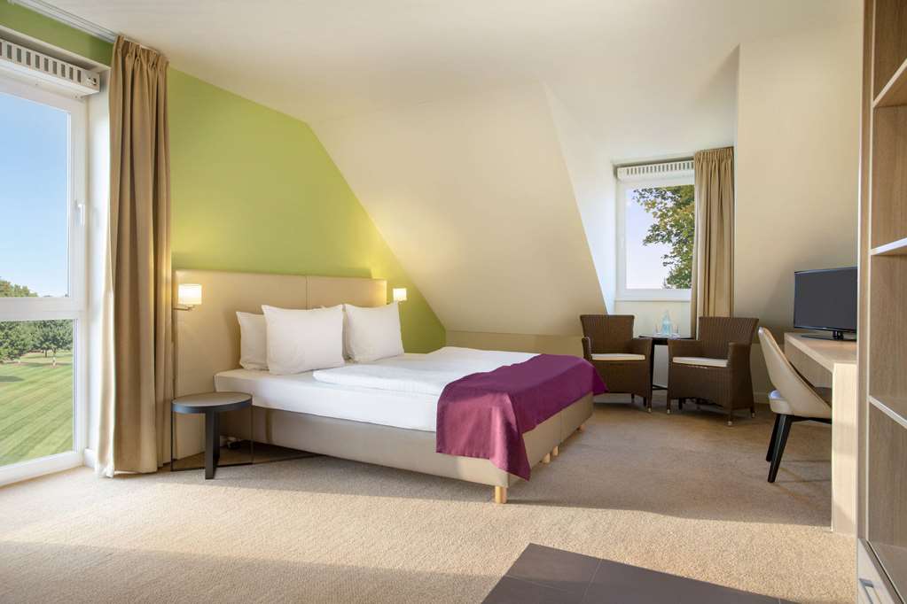 RAMADA BY WYNDHAM MUENCHEN AIRPORT-guestroom-Guest Room,Suite,On-Site.jpg