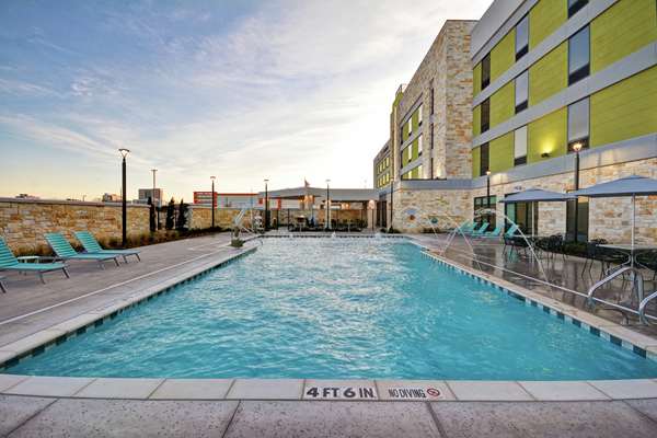 Pool - Home2 Suites by Hilton Legacy West Plano