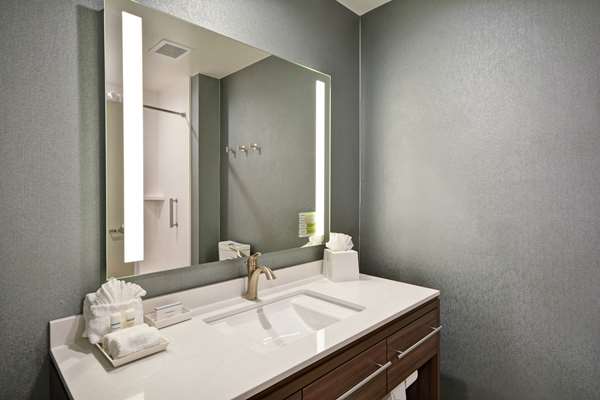  - Home2 Suites by Hilton Legacy West Plano