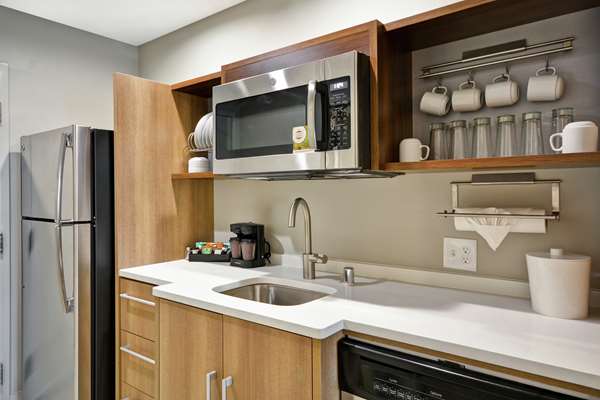  - Home2 Suites by Hilton Legacy West Plano