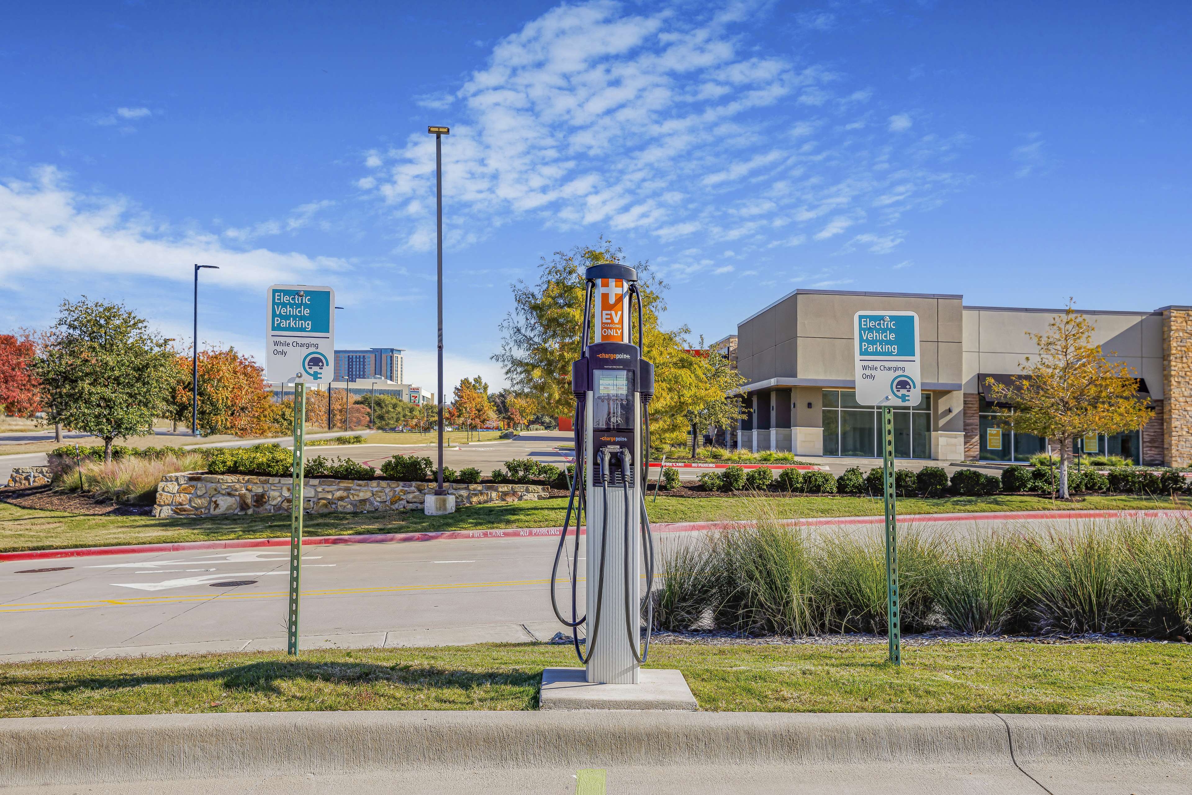 Home2 Suites by Hilton Plano Legacy West - Tap to explore photos