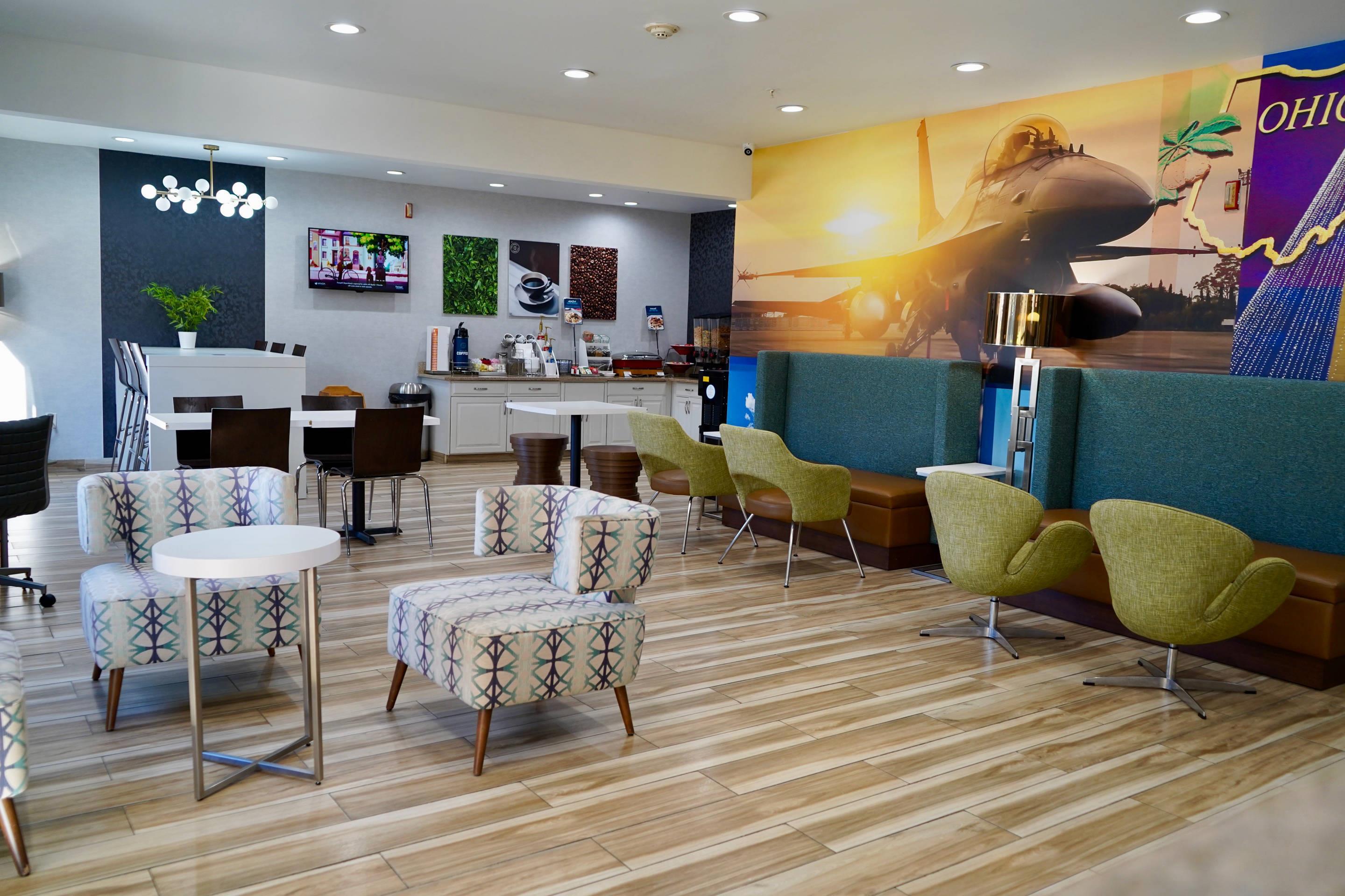 Breakfast area | Clarion Inn near Wright Patterson - Dayton