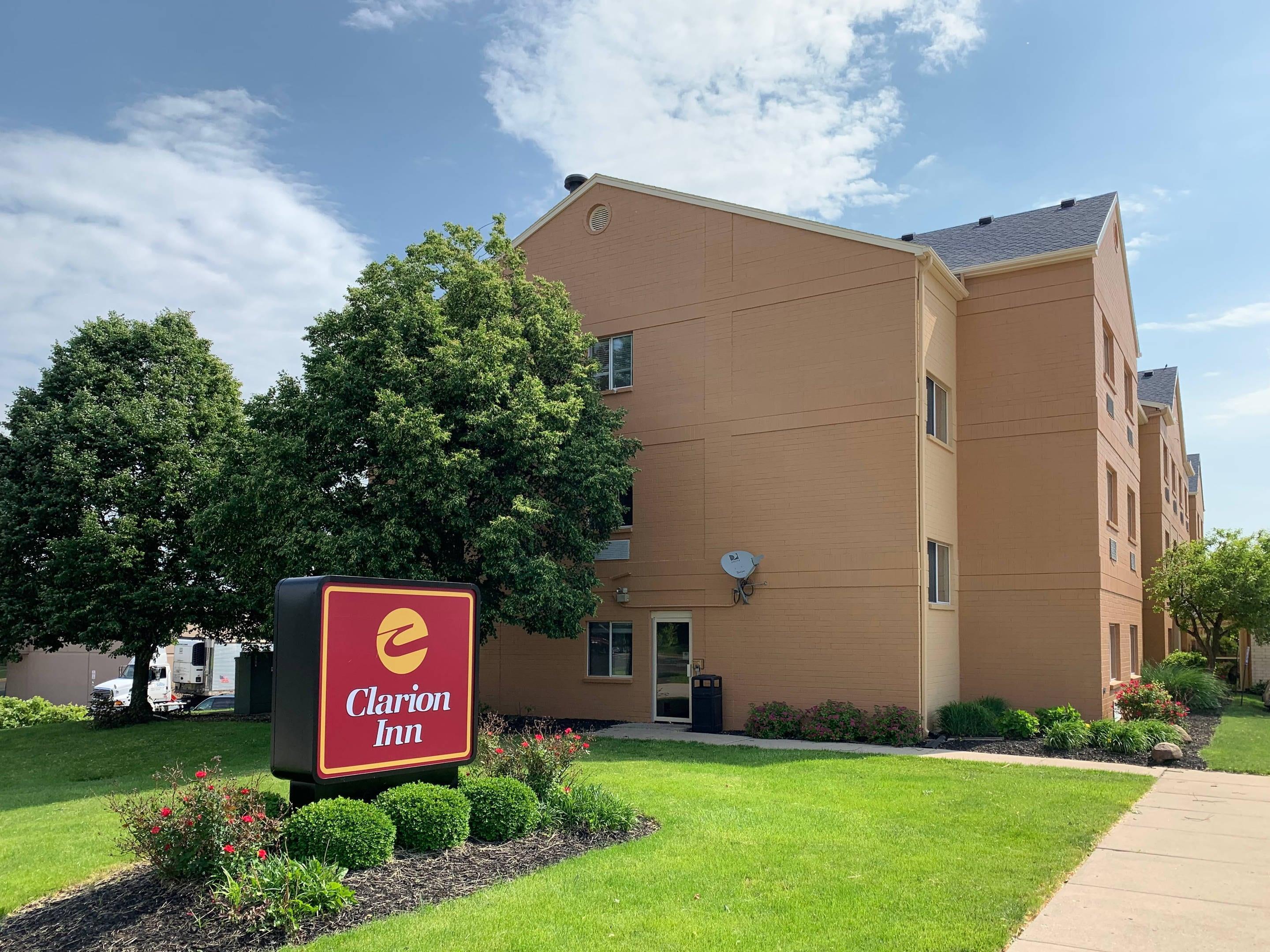 Hotel exterior | Clarion Inn near Wright Patterson - Dayton