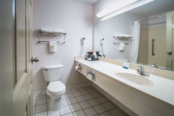 Suite - Quality Inn Moore - I-35, Exit 118