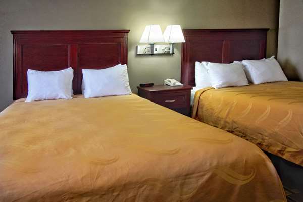  - Quality Inn Moore - I-35, Exit 118