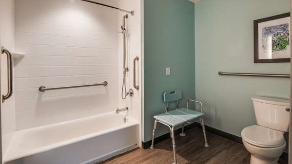  - Best Western Plus Executive Residency Marion - I-55, Exit 10