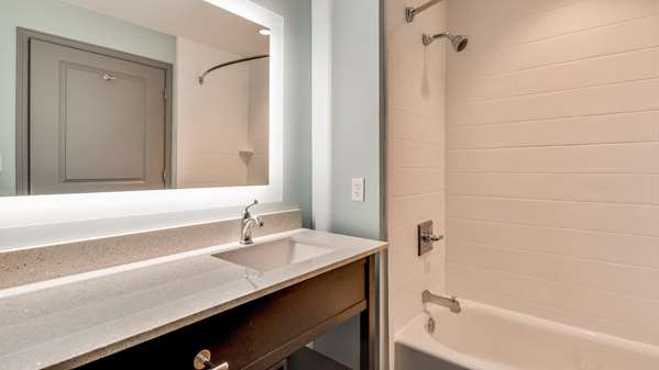  - Best Western Plus Executive Residency Marion - I-55, Exit 10