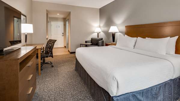 - Best Western Plus Executive Residency Marion - I-55, Exit 10