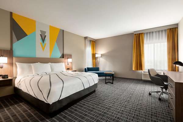  - La Quinta Inn & Suites Richmond - I-69, Exit 104