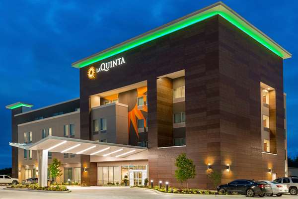 Exterior view - La Quinta Inn & Suites Richmond - I-69, Exit 104