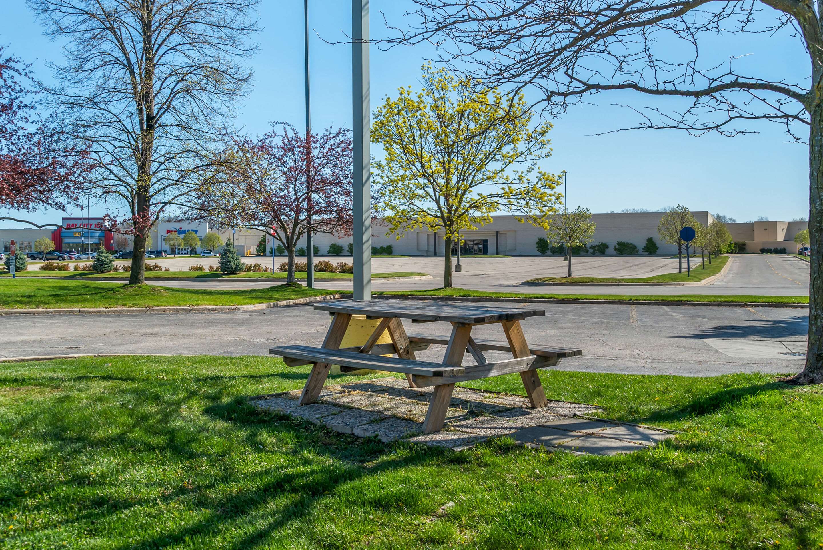 Hotel exterior | Quality Inn & Suites