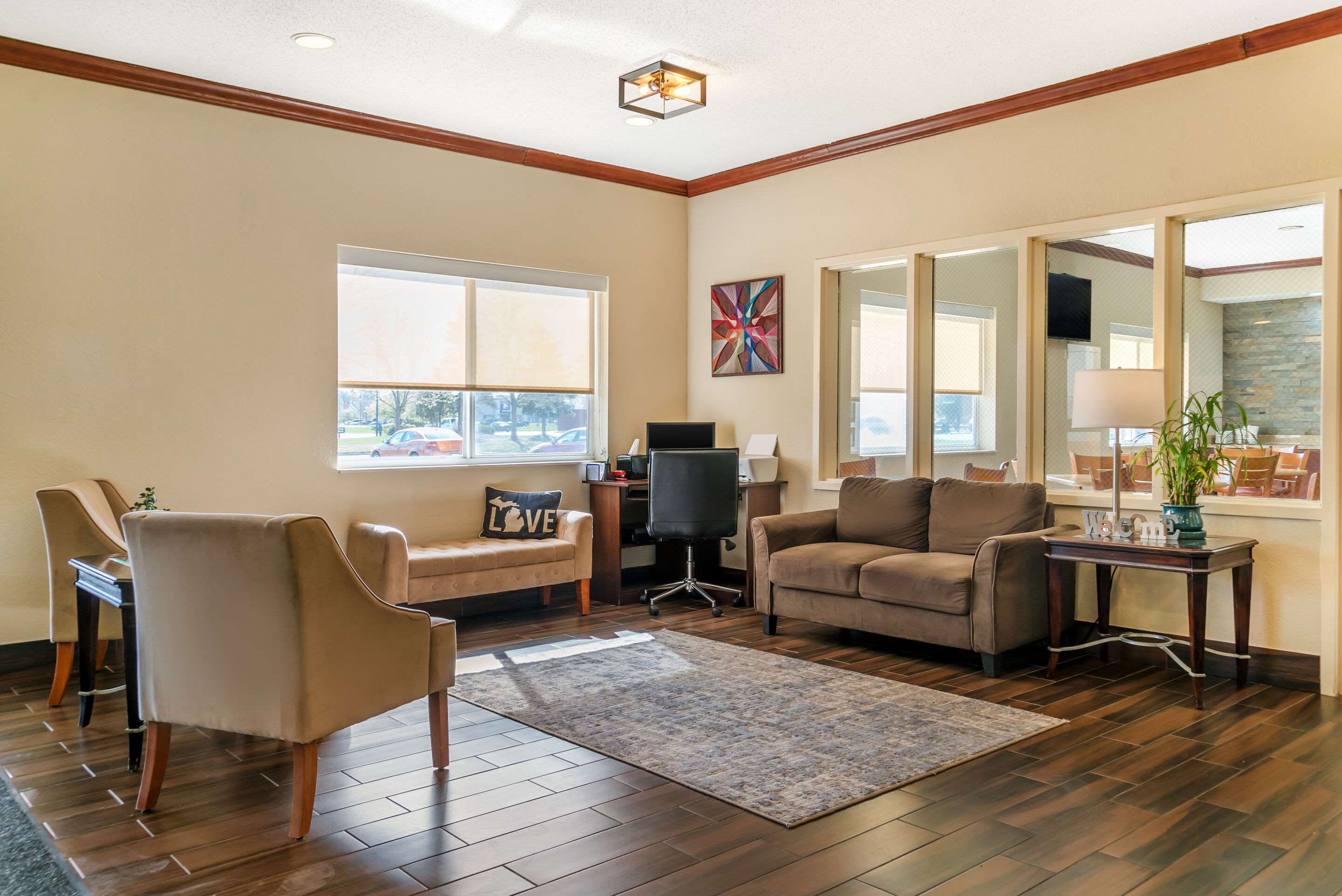 Lobby with sitting area | Quality Inn & Suites