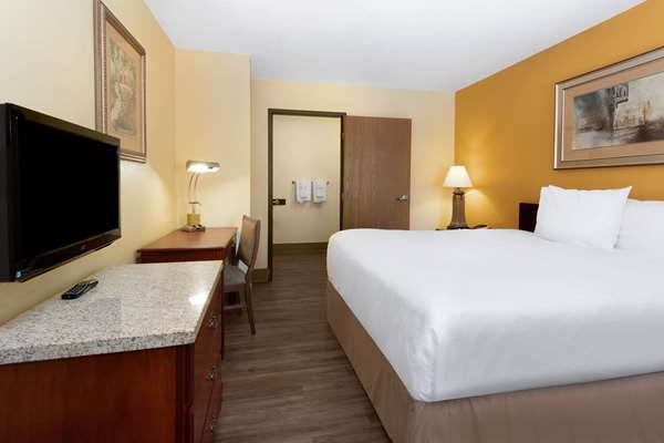  - Travelodge East Albuquerque - I-40, Exit 166