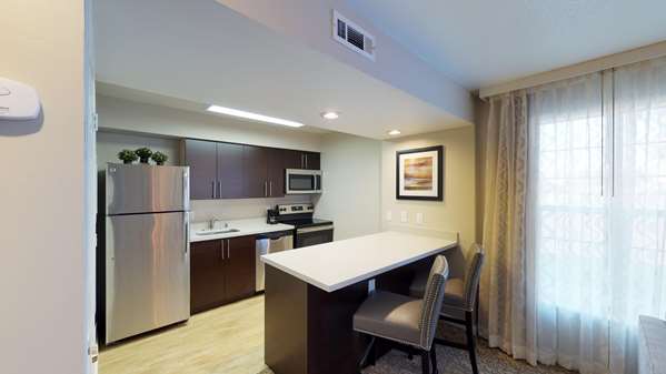 - Chase Suite Hotel Newark