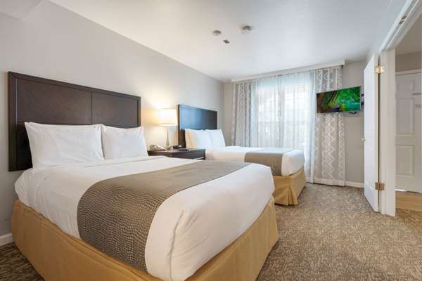  - Chase Suite Hotel Newark