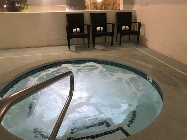 Spa - Best Western West Valley Inn