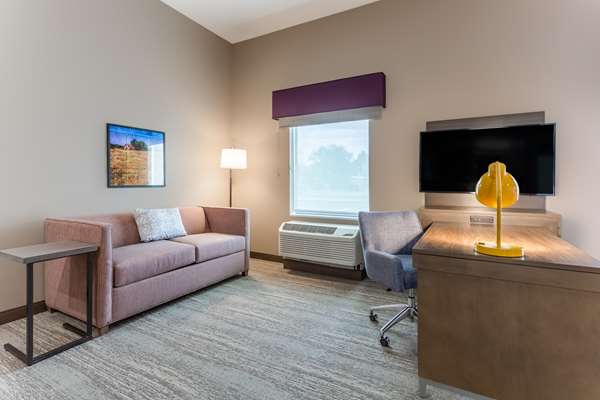  - Hampton Inn & Suites Guymon