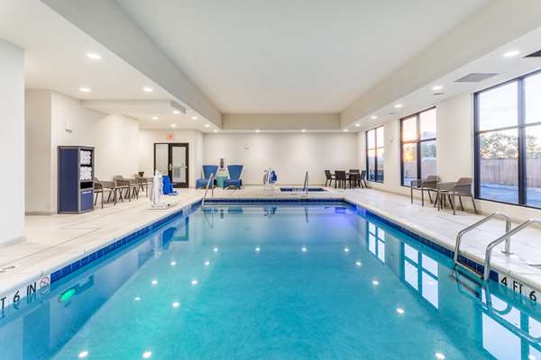 Pool - Hampton Inn & Suites Guymon