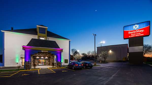 Exterior view - SureStay Plus Hotel by Best Western Blue Springs - I-70, Exit 20