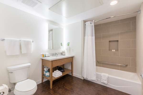 Suite - Grand Pacific Palisades Hotel & Resort Carlsbad - I-5, Exit 47