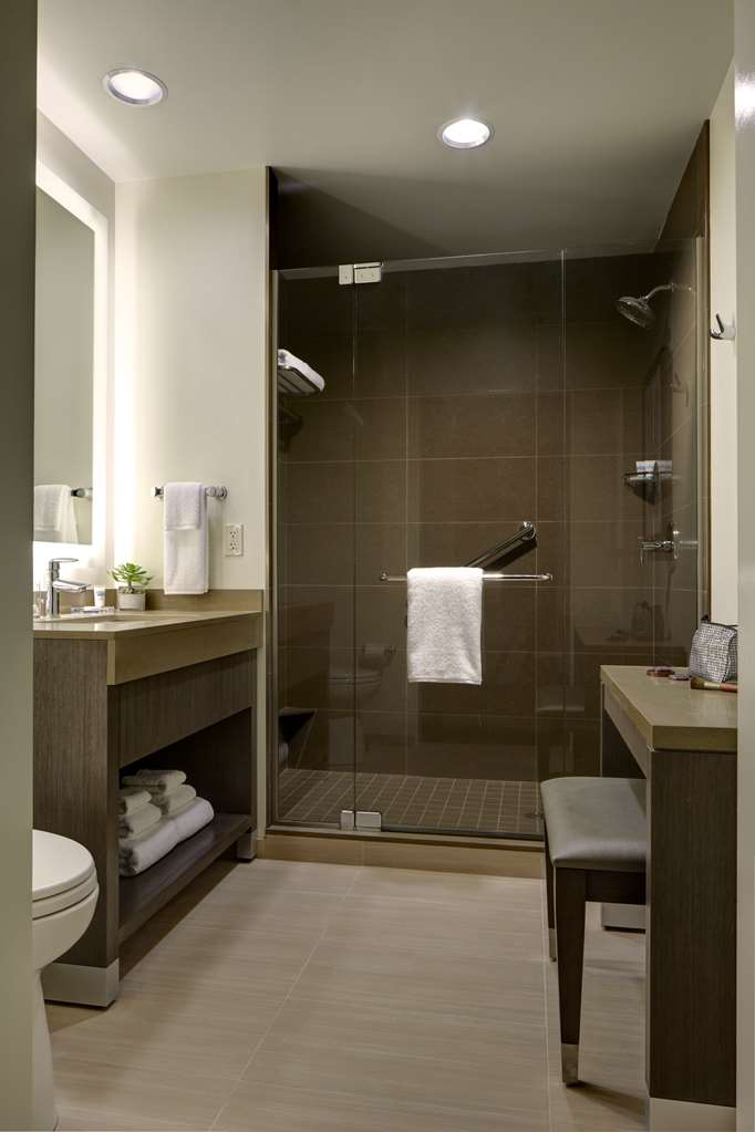 HYATT HOUSE AUGUSTA DOWNTOWN-guestroom-Guest Room,On-Site.jpg