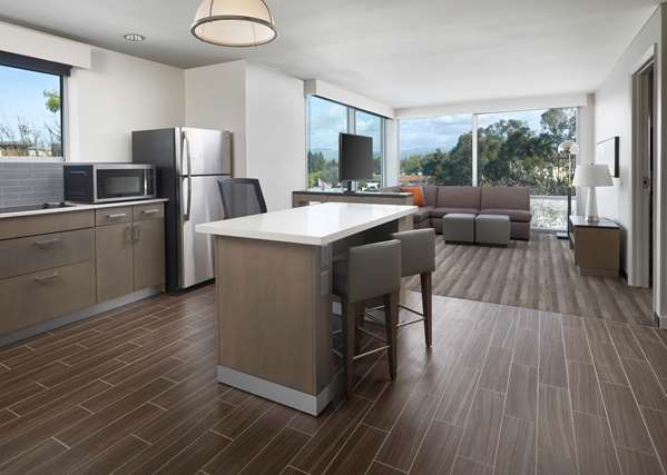 Suite - Hyatt House Hotel Airport San Jose