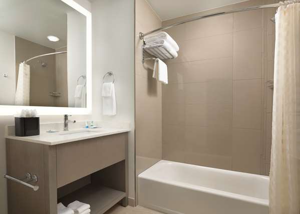  - Hyatt House Hotel Airport San Jose