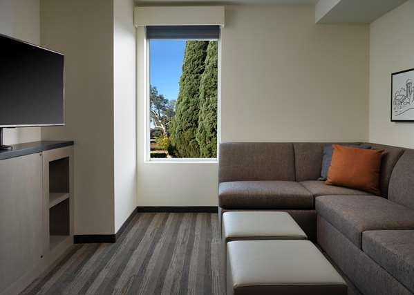 Suite - Hyatt House Hotel Airport San Jose
