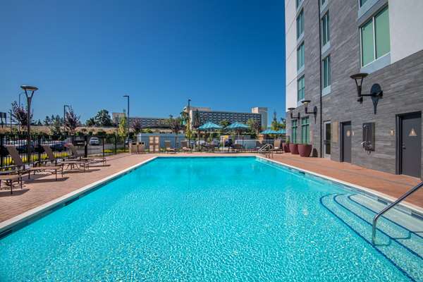 Pool - Hyatt Place Hotel Airport San Jose