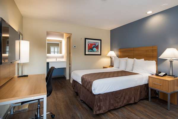  - SureStay Hotel by Best Western Fairfield Napa Valley