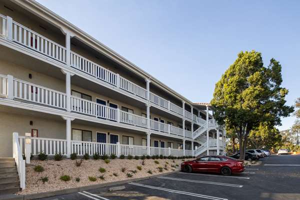 Exterior view - SureStay Hotel by Best Western Fairfield Napa Valley
