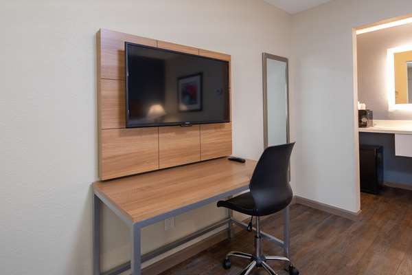  - SureStay Hotel by Best Western Fairfield Napa Valley