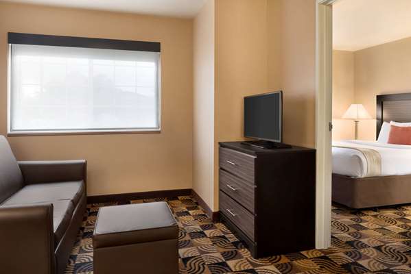Suite - Hawthorn Suites by Wyndham Oak Creek - I-41 & I-94, Exit 319