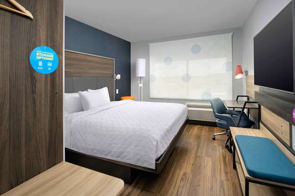  - Tru by Hilton Hotel Downtown Convention Center Nashville