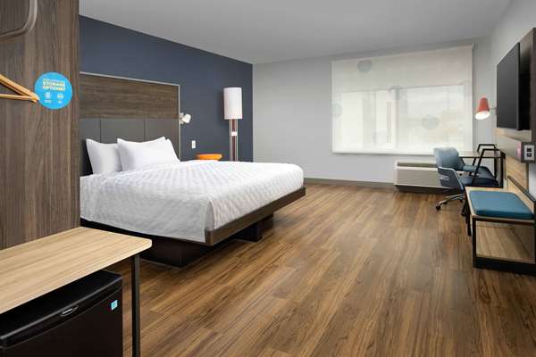  - Tru by Hilton Hotel Downtown Convention Center Nashville