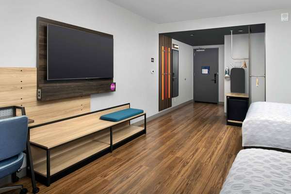  - Tru by Hilton Hotel Downtown Convention Center Nashville