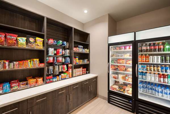  - La Quinta Inn & Suites Clovis