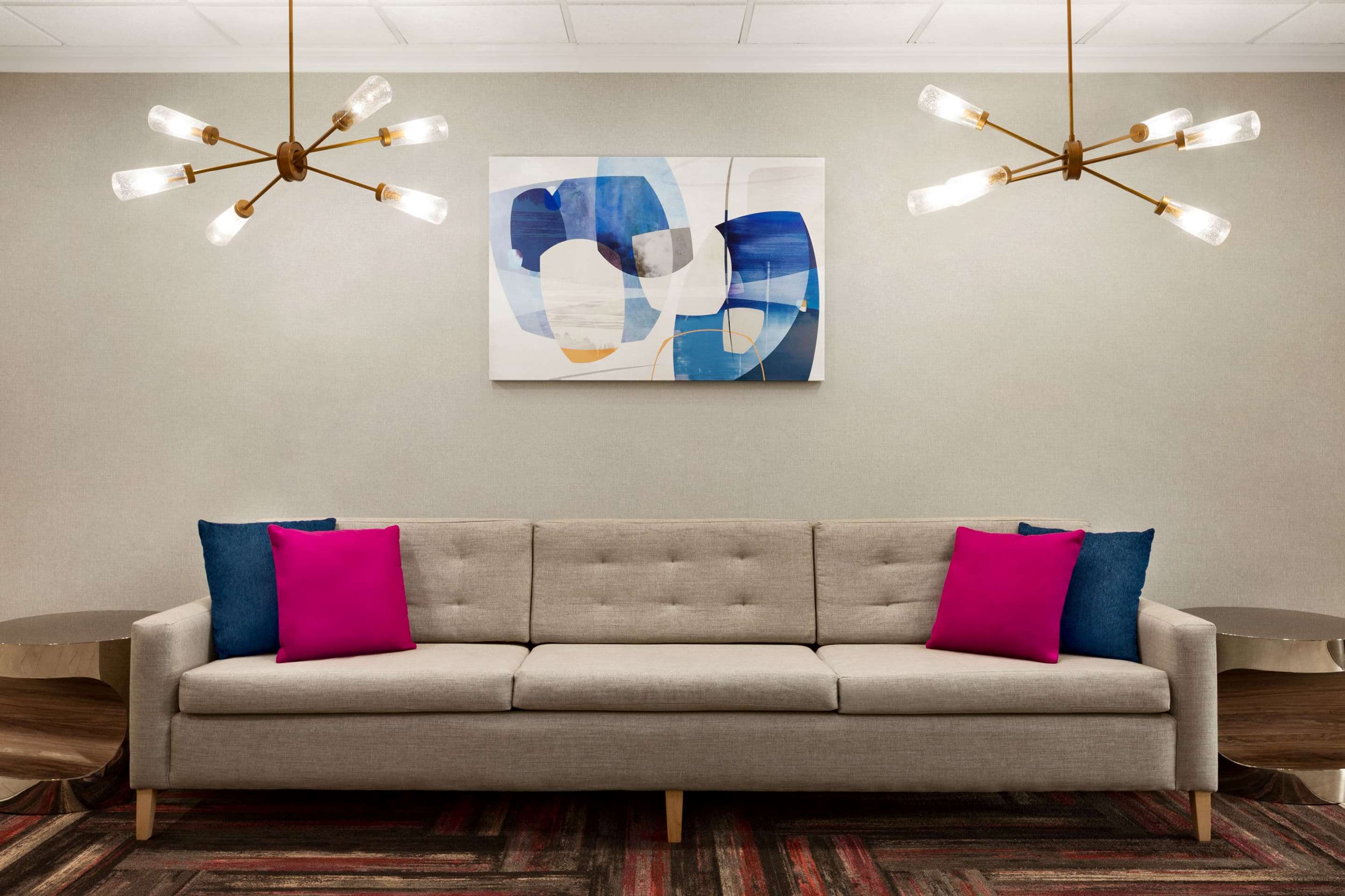 Lobby | La Quinta Inn & Suites by Wyndham Lackawanna